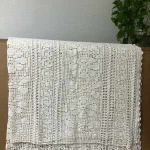 Classic Crochet Throw Blanket
